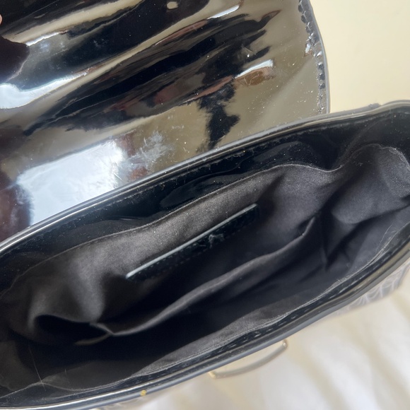 Widow Spiderweb Bat Purse - Picture 3 of 3